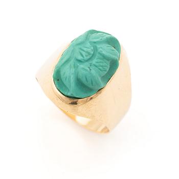 Waldemar Jonsson, 18K gold ring with a turquoise-coloured stone, Skara, 1987.