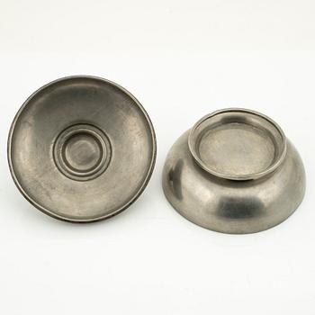 Sylvia Stave, a pewter lidded bowl, probably CG Hallberg, Stockholm mid 20th century.