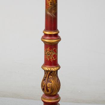 GOLVLAMPA, 1900-talets första hälft.