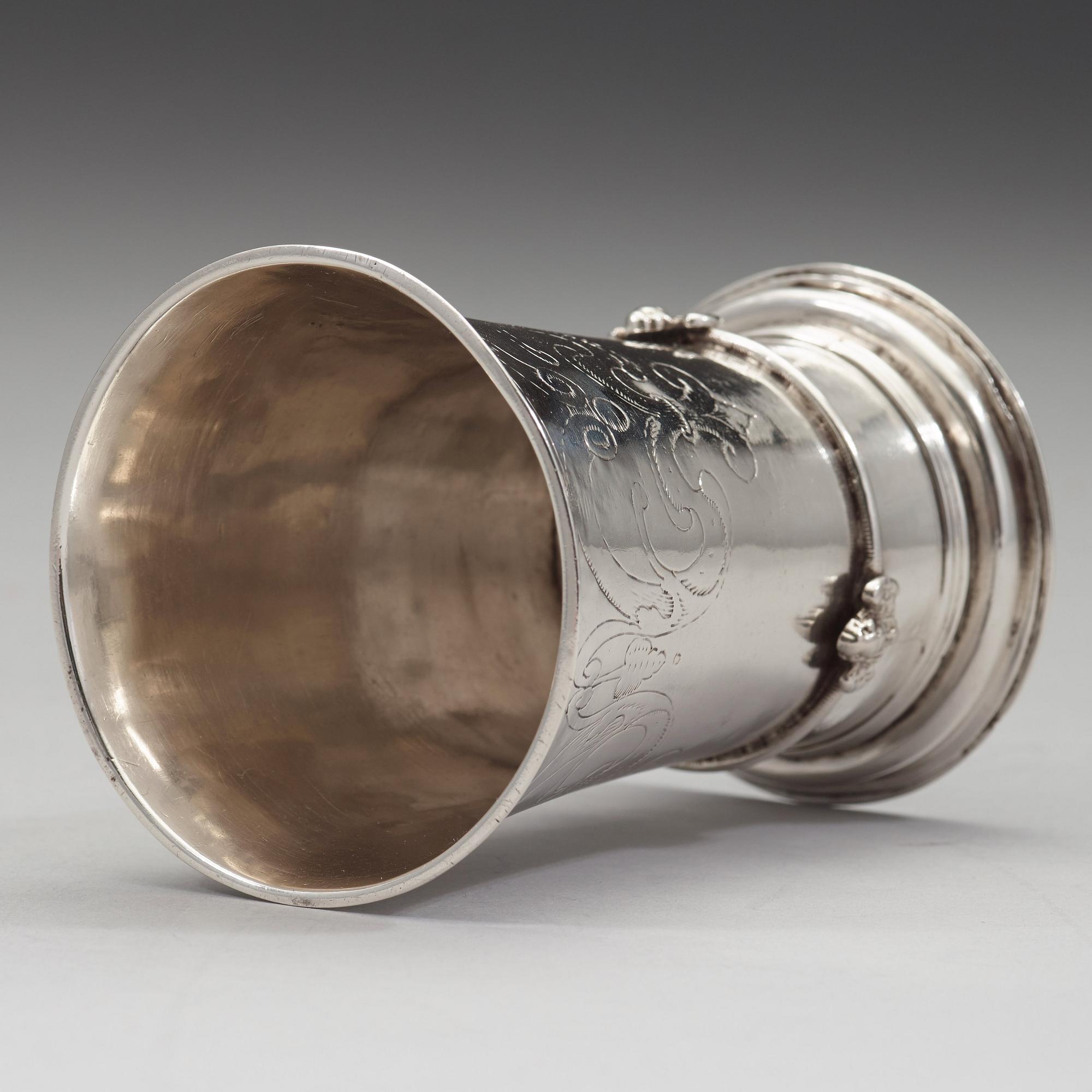 Märkt MC, okänd mästare, bägare, silver, sannolikt (Trondheim runt 1600-talets mitt).