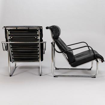 YRJÖ KUKKAPURO, A pair of late 1900s open armchairs, "Remmi" Avarte.