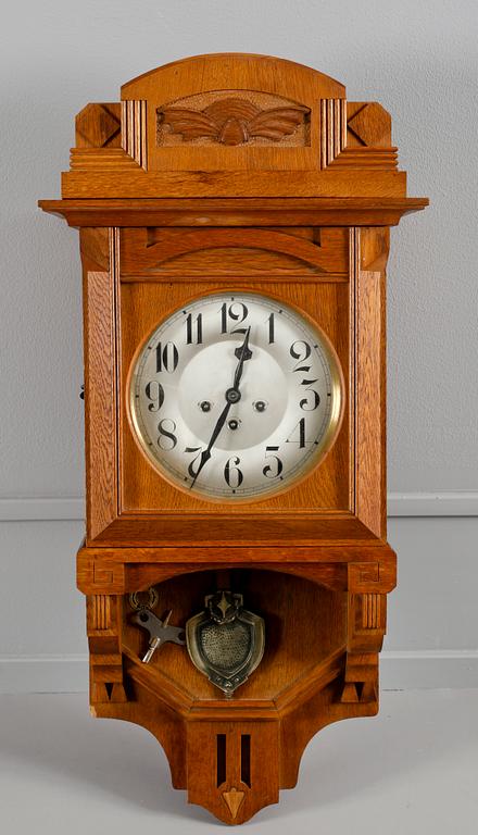 VÄGGPENDYL, jugend, tidigt 1900-tal.
