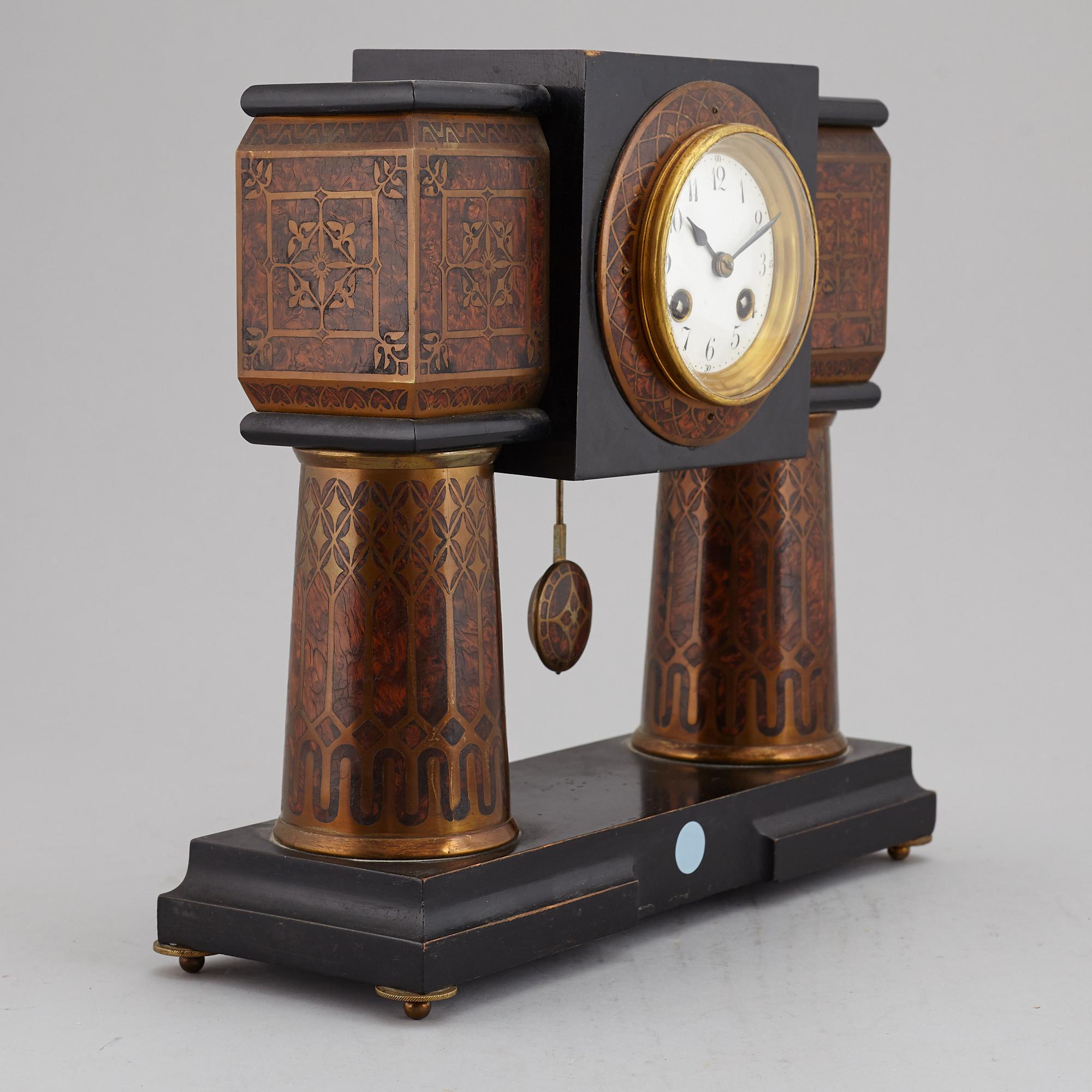 A German Art nouveau table clock, circa 1900.