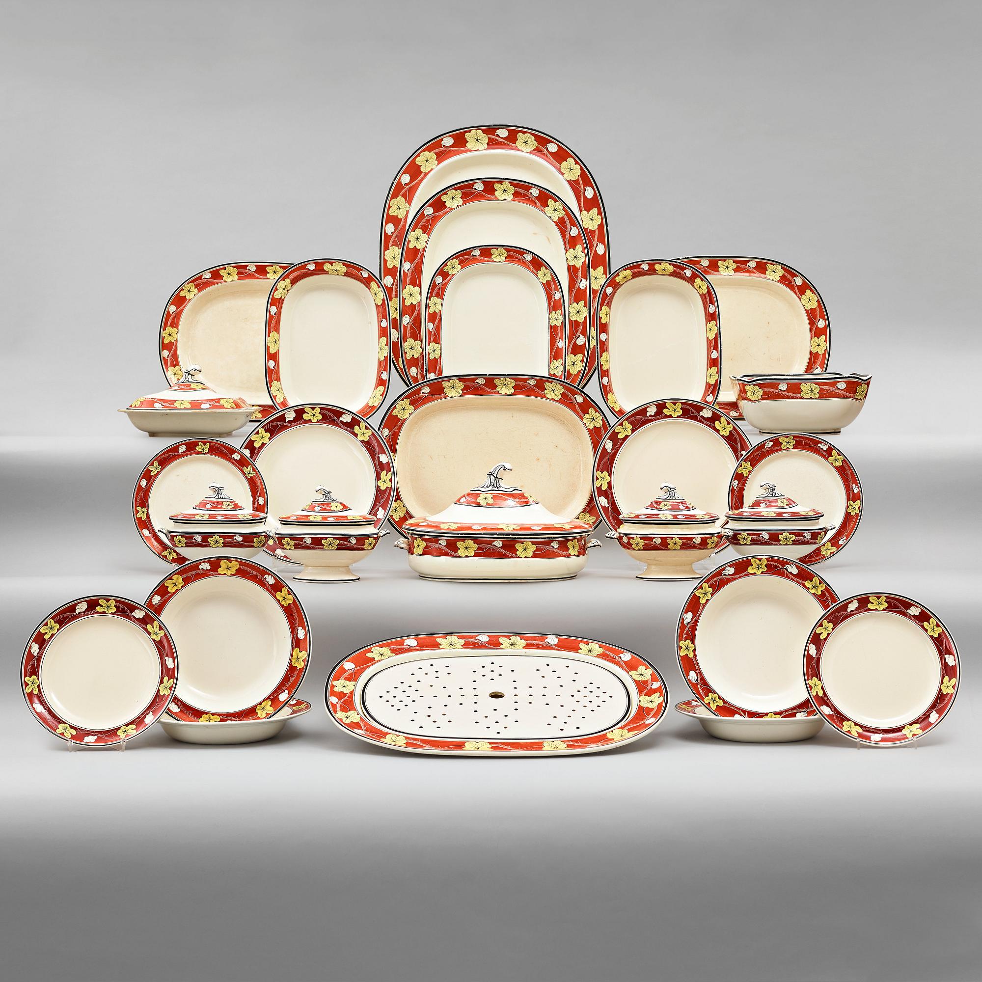 A Copeland creamware part dinner service, early 19th century. (163 pieces).
