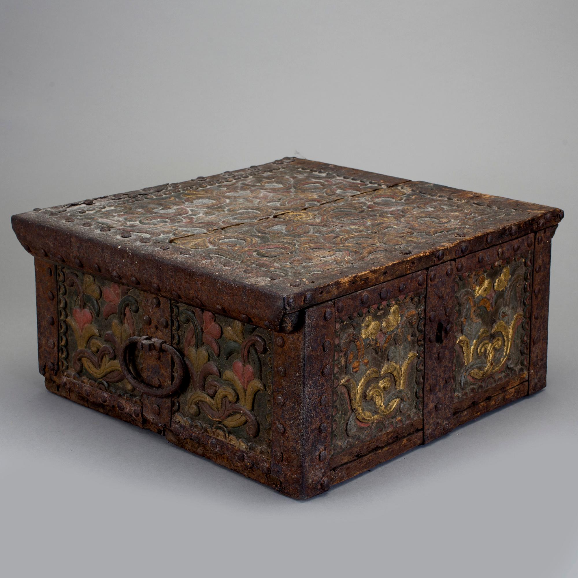 SKRIN, barock, omkring år 1700.