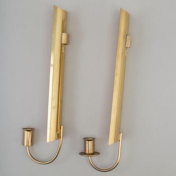 12 pieces of brass, including some by Pierre Forssell, Skultuna.