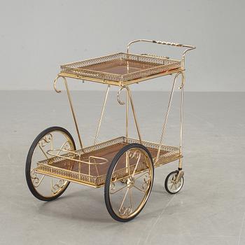 SERVERINGSVAGN, 1900-talets andra hälft.