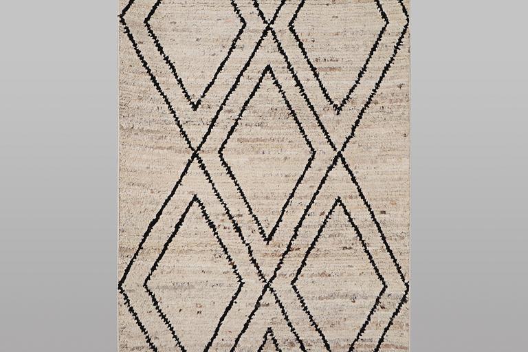 A runner carpet, Morocco, Berber, ca 475 x 100 cm.