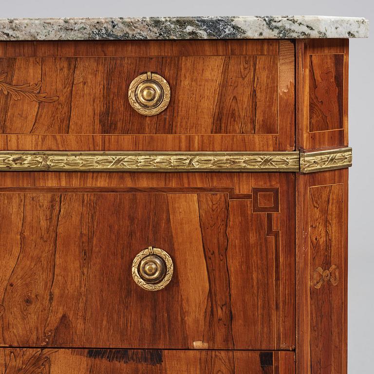 A Gustavian marquetry commode attributed to G. Foltiern (master in Stockholm 1771-1804).