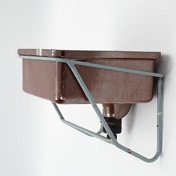 A salt glazed stone ware wash basin, Höganäs.