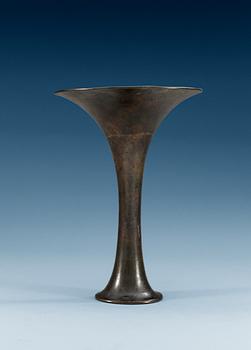 1480. A trumpet shaped 'Archaistic' bronze vessel, Qing dynasty, 18th Century, with seal mark to base.