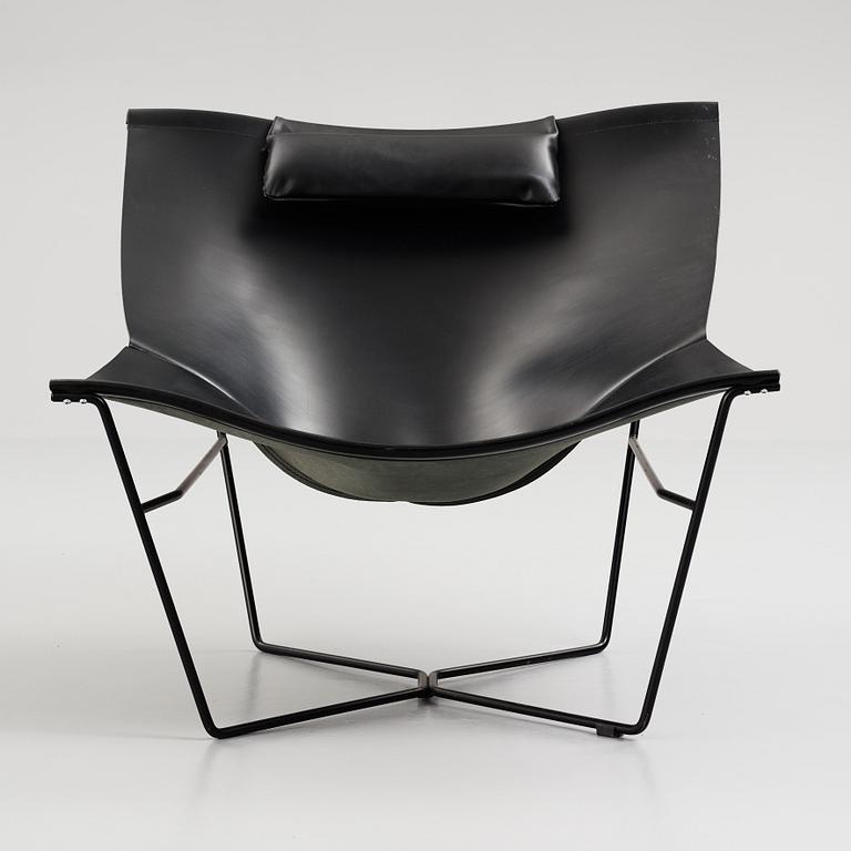 A 'Semana Chair No. 501' chair by David Weeks, Habitat.