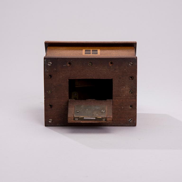 SPARBÖSSA, trä, 1930-tal.