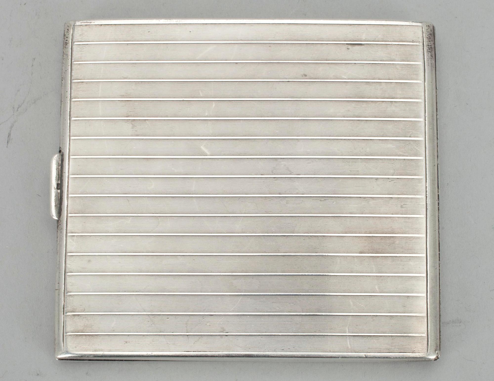 CIGARETTETUI, silver, Birmingham 1920-tal. L 9.