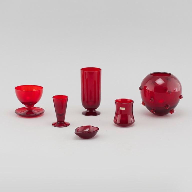 A set of glass table ware of 43 pcs partky by Monica Bratt, Reijmyre and Pukeberg.