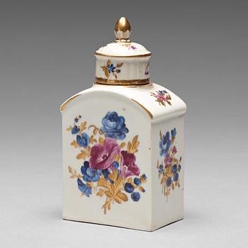 235. A Meissen tea caddy with cover, period of Marcolini (1774-1815).
