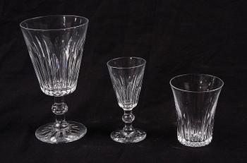 GLASSERVIS, 30 delar, glas. 1900-tal.