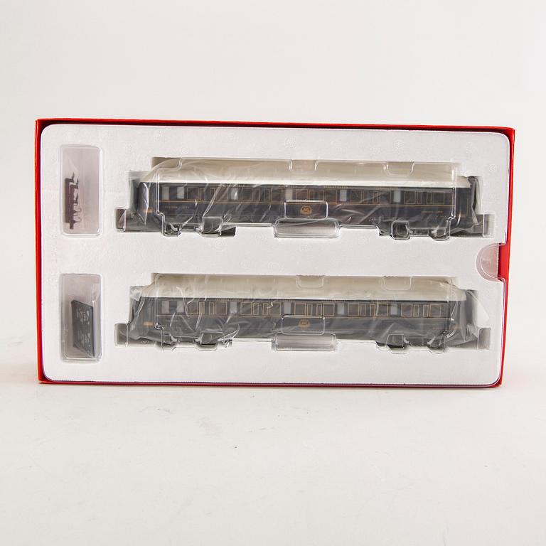 6 Rivarossi sets from the Orient Express Collection.