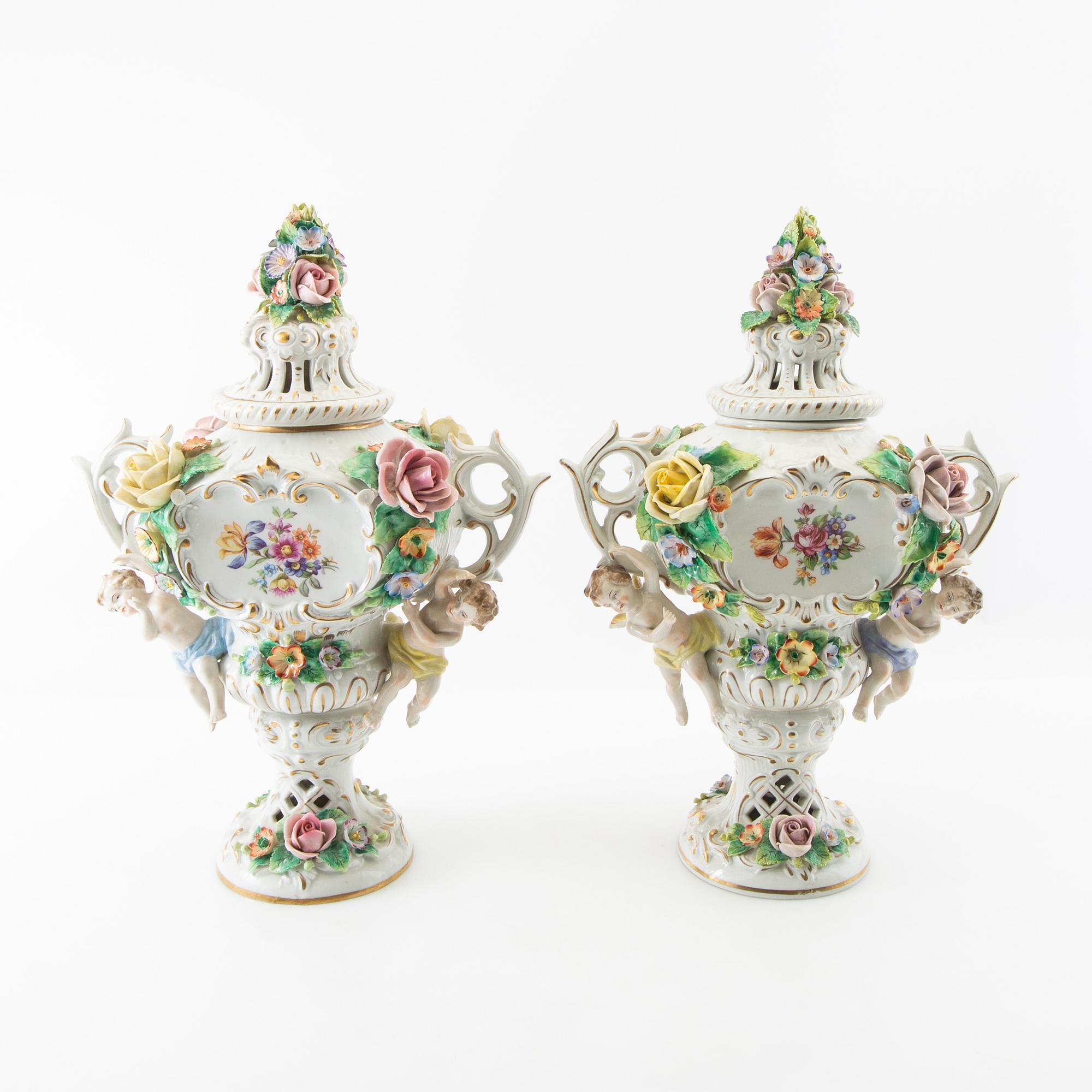 Potpourri urns 2 pcs Louis XV style Sitzendorf Germany first half of the 20th century porcelain.
