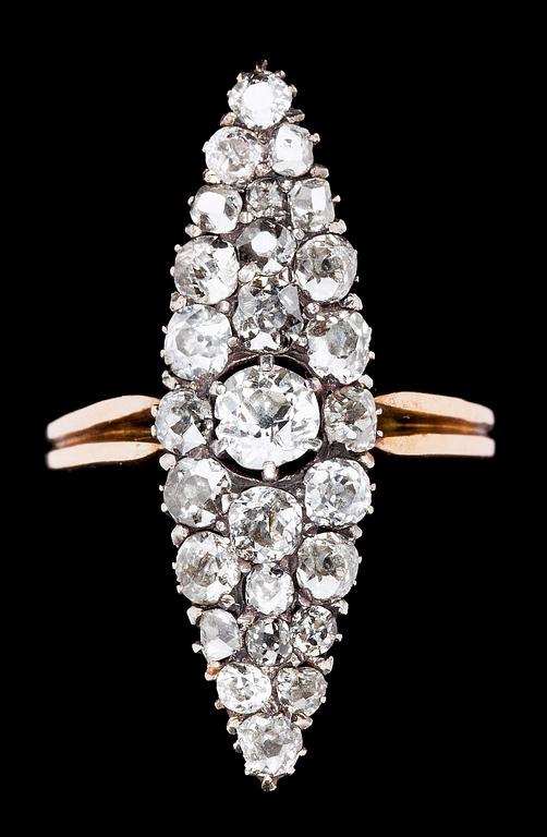 RING, gammalslipade diamanter, tot. ca 1.50 ct. 1800-tal.