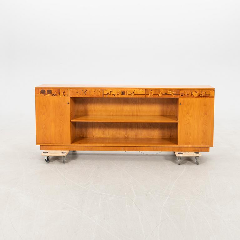 Sven Ekholm & Erik Mattson bookcase Lammhults Chair & Furniture Factory/Mjölby Inlay 1940s Swedish Modern.