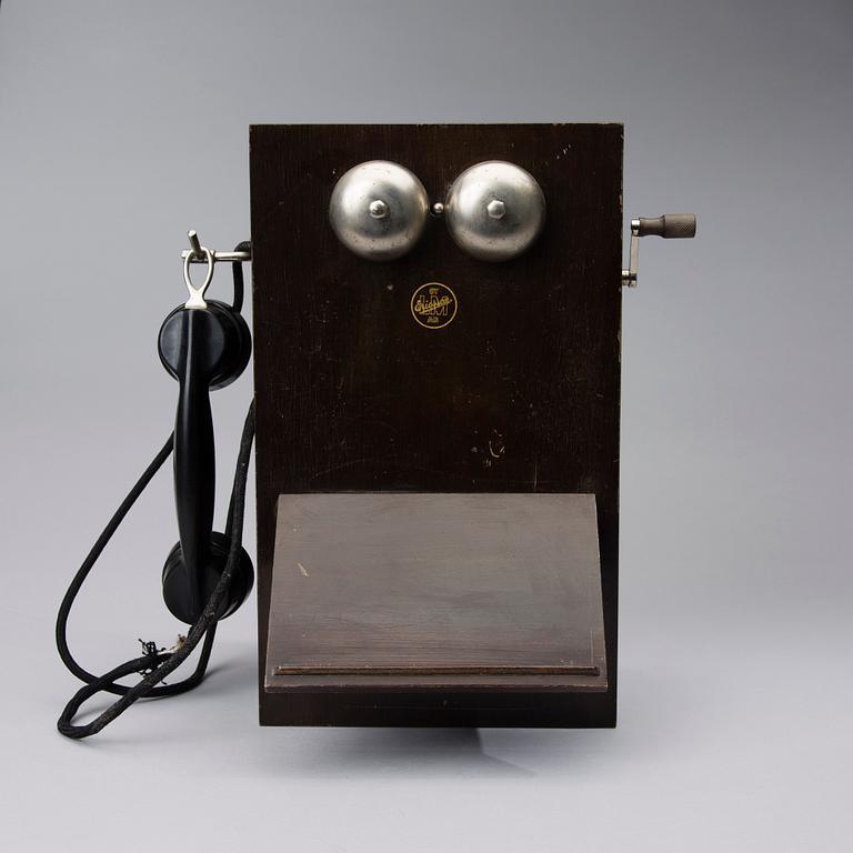 VÄGGTELEFON, Oy LM Ericsson AB, 1940-tal.