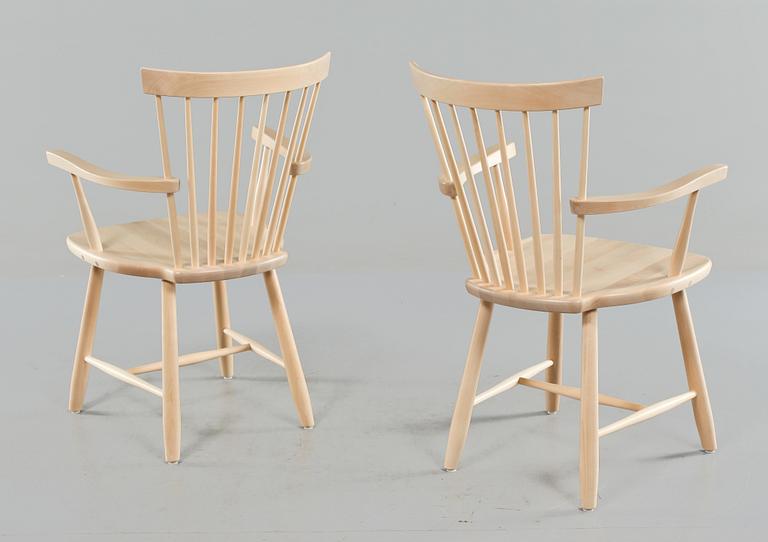 KARMSTOLAR, ett par, "Lilla Åland", Carl Malmsten, Stolab, 2013, formgiven 1939.