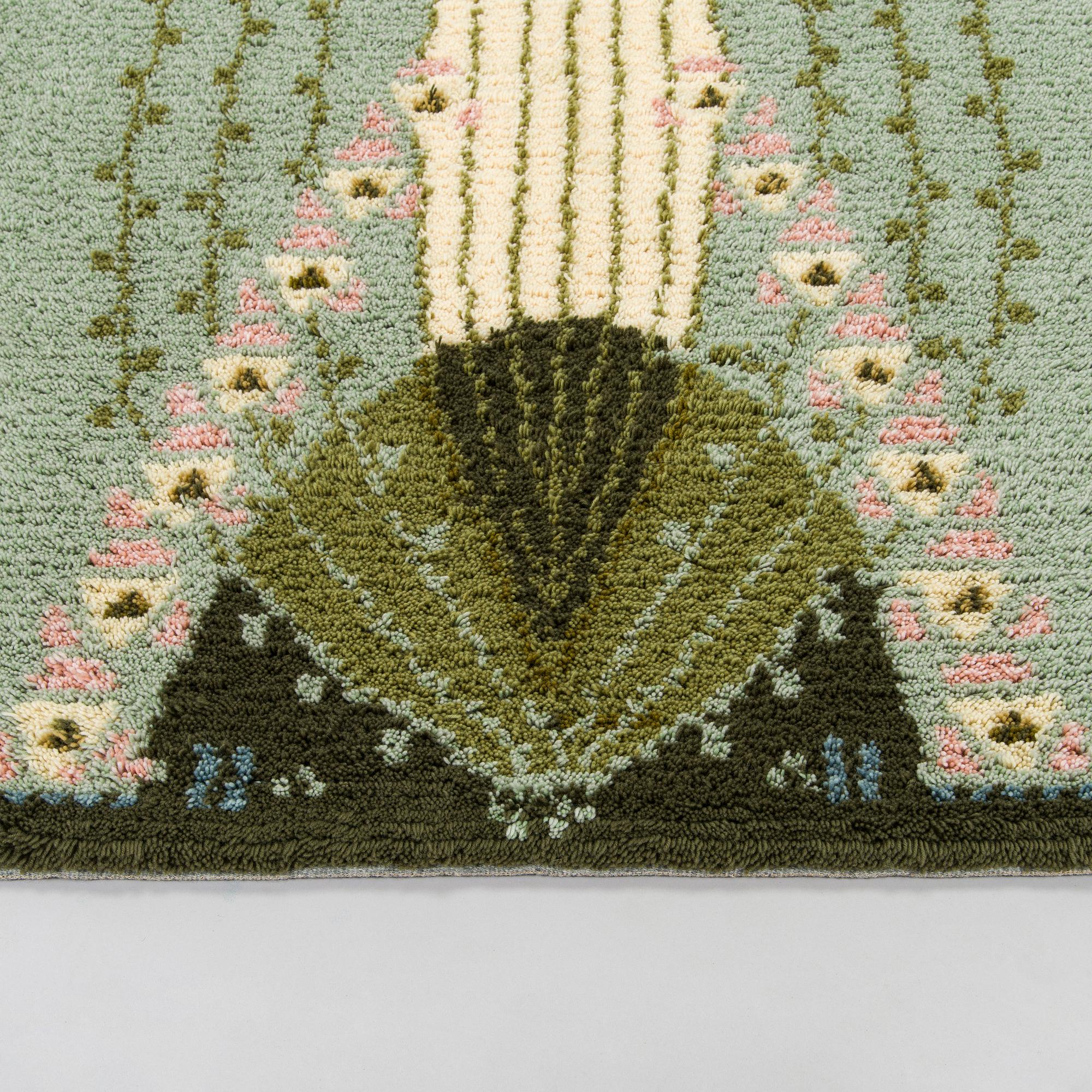 Eliel Saarinen, rya, "Ros", modell för Finska handarbetets vänner. Ca 190x125 cm.