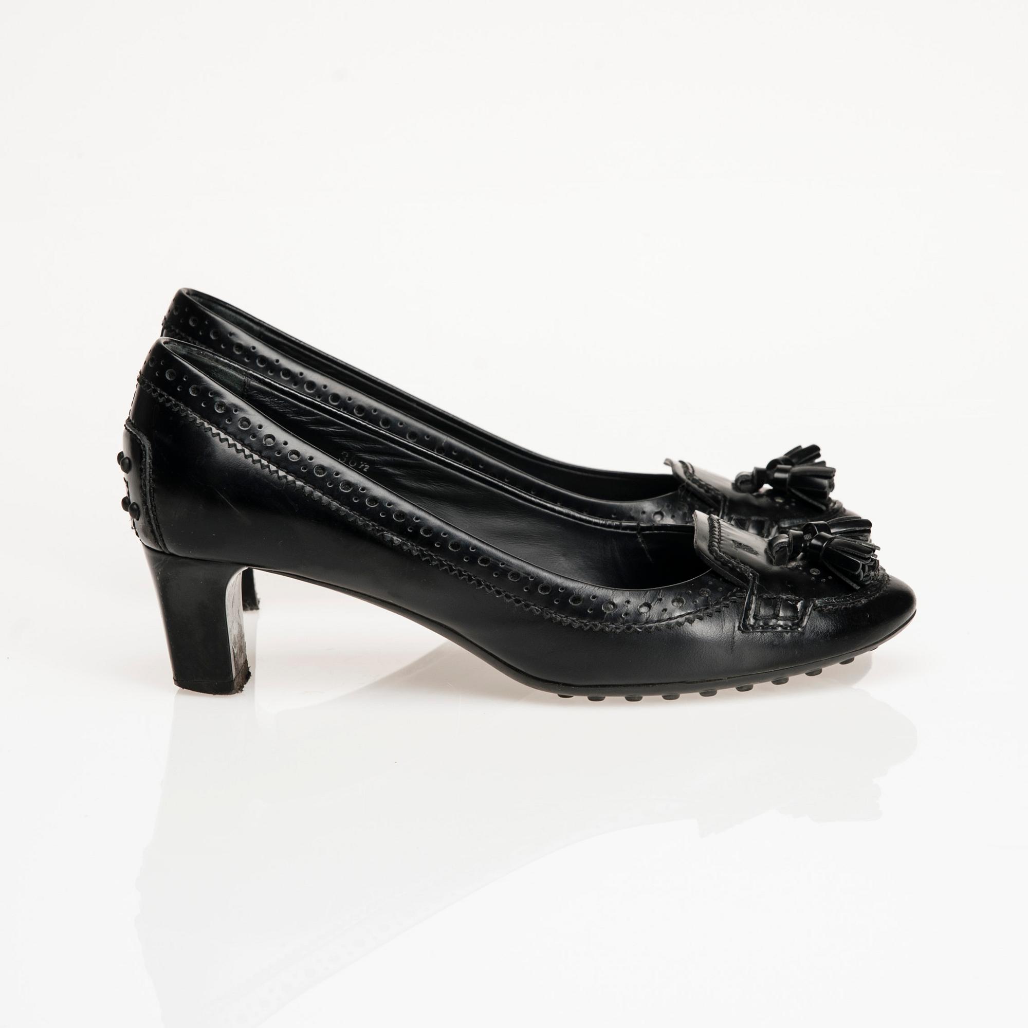 SKOR, Tod's.