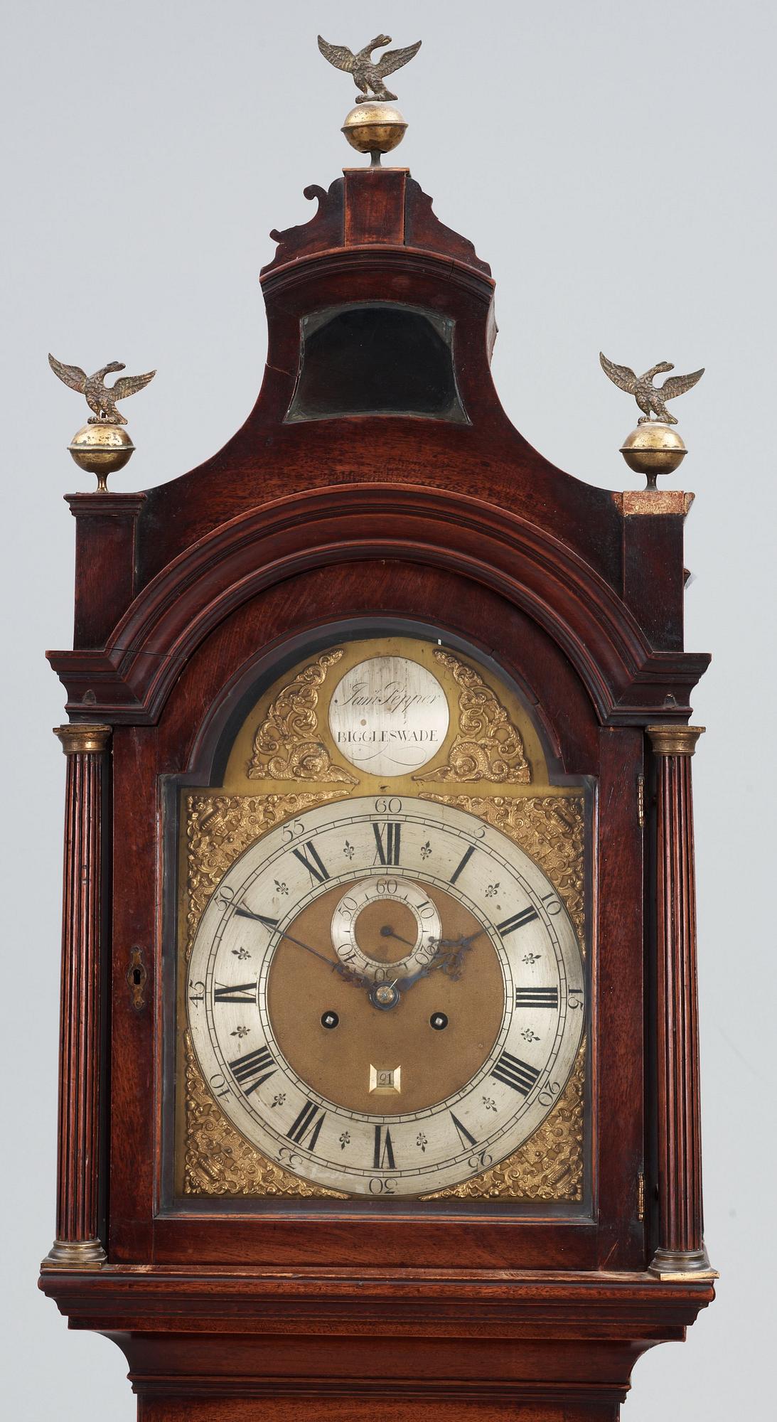 An English circa 1800 long-case clock marked "Jam.s Pepper Biggleswade".
