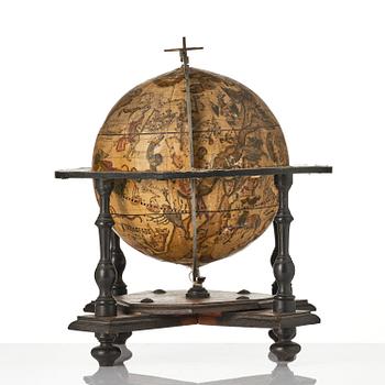 A celestial library globe by av Matthäus Seutter (Augsburg, 1678-1757).