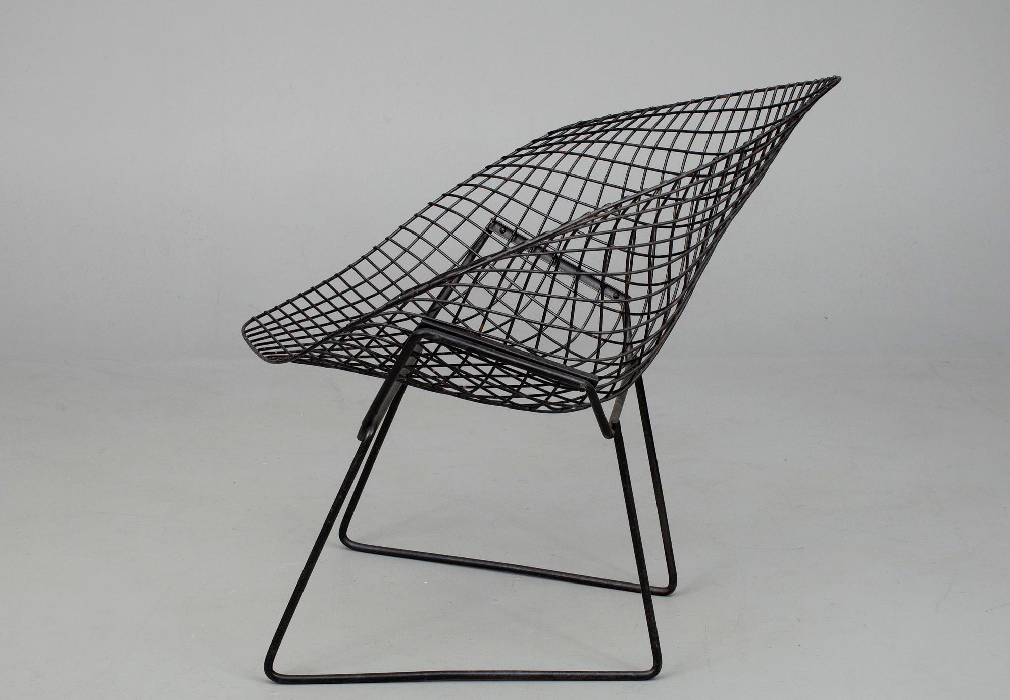 NOJATUOLI,  "Diamond Chair", Harry Bertoia. 1900-luvun loppupuoli.
