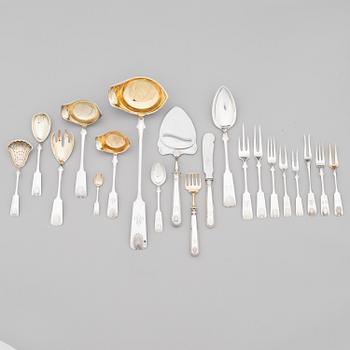 A 42-piece set of silver cutlery with seashell decorated handles, Finnish hallmarks, 1918-1950.
