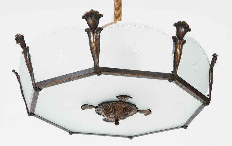 TAKLAMPA, glas, 1930-40-tal. H 50.