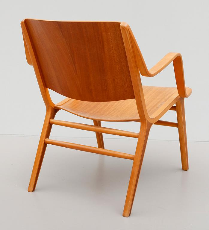 KARMSTOL, "Ax-stolen", Peter Hvidt & Orla Molgaard Nielsen, Fritz Hansen.