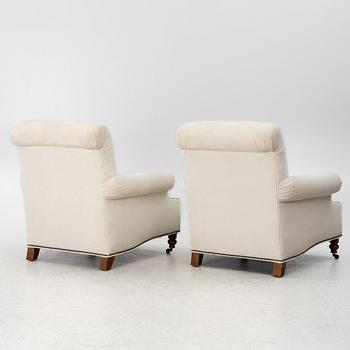 A pair of lounge chairs, Ralph Lauren Home. USA, contemporary.