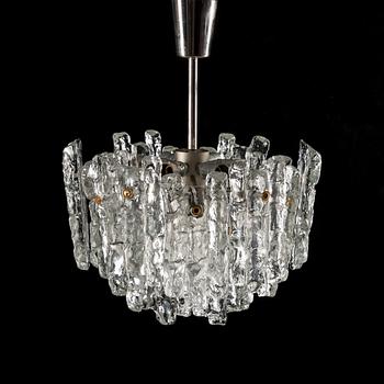 TAKLAMPA, "Ice block chandelier", J.T Design, Kalmar, Österrike, 1960-tal. Tot. höjd 46 cm.