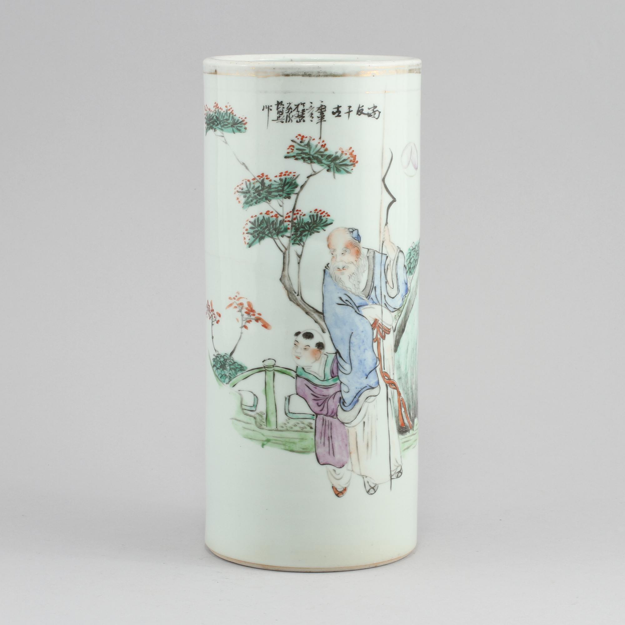 PENSELSTÄLL, porslin, Kina, 1900-tal.