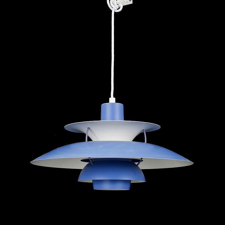 TAKLAMPA, "PH-lampa" design Poul Henningsen för Louis Poulsen, 1900-talets andra hälft, höjd ca 30 cm.