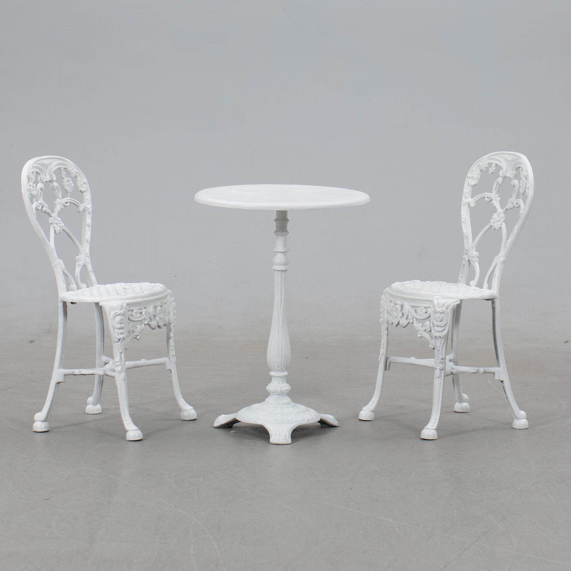 Trädgårdsgrupp, tre delar, J & C G Bolinder, Stockholm.