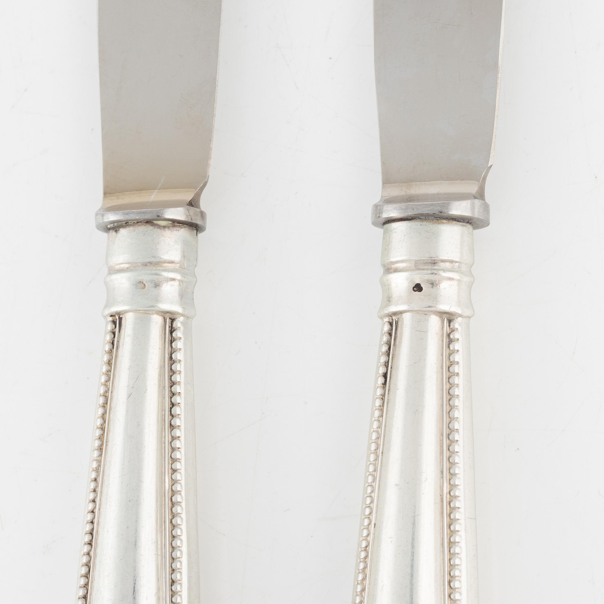 Knivar, silver, 12 st, modell "Pärl", 1900-talets första hälft.