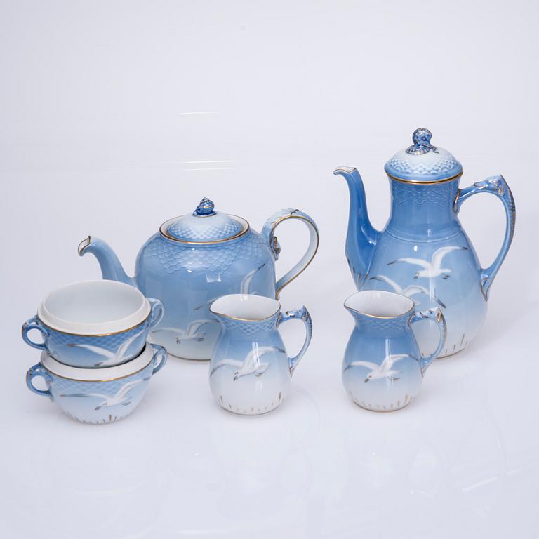 SERVIS, ca 123 delar, porslin, "Måsen", Bing & Gröndahl, Köpenhamn.