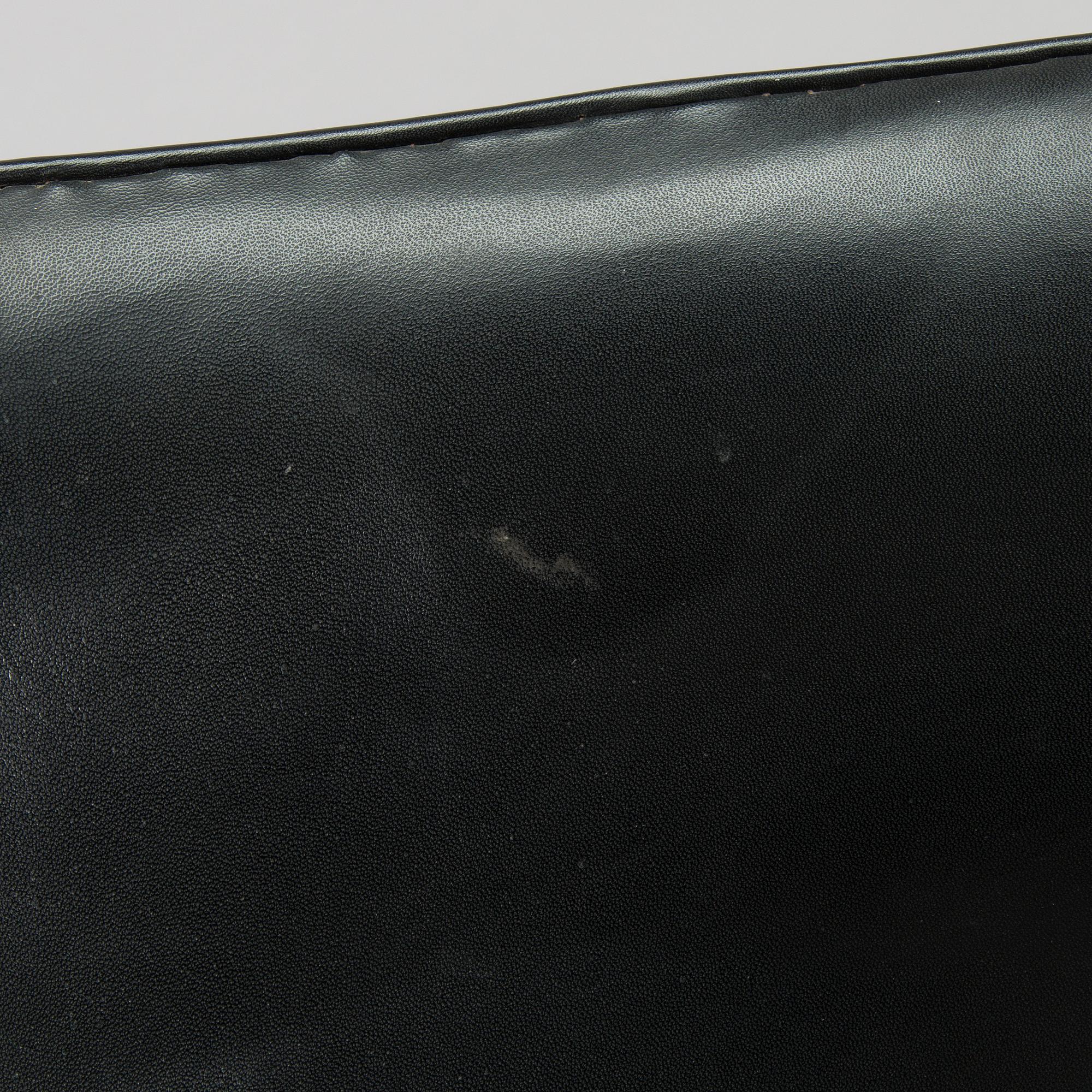 Arne Jacobsen, fåtölj, "Ägget", Fritz Hansen, Danmark, omkring 1960.