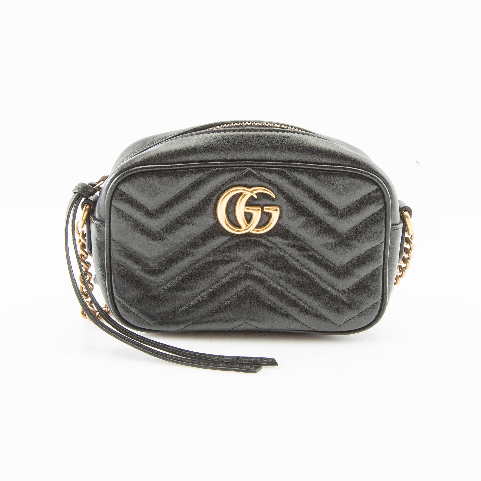 Gucci väska "Mini GG Marmont".