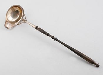 SOPPSLEV, silver, otydliga stämplar, 1800-tal.
