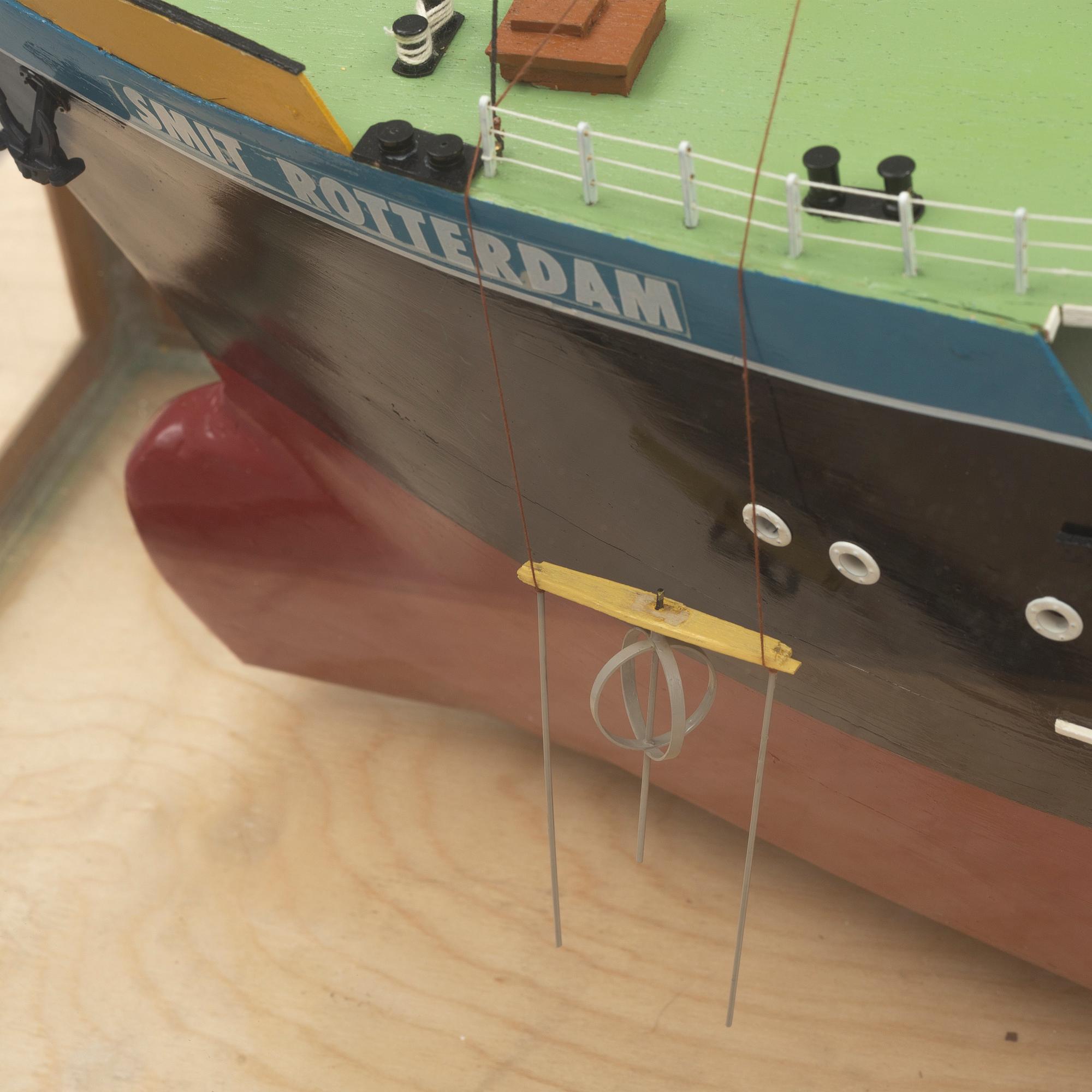 A "Smit Rotterdam" boat model, second half of the 20th century.
