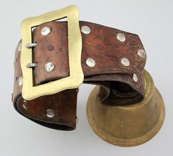 KLOCKA, brons, 1900-tal.