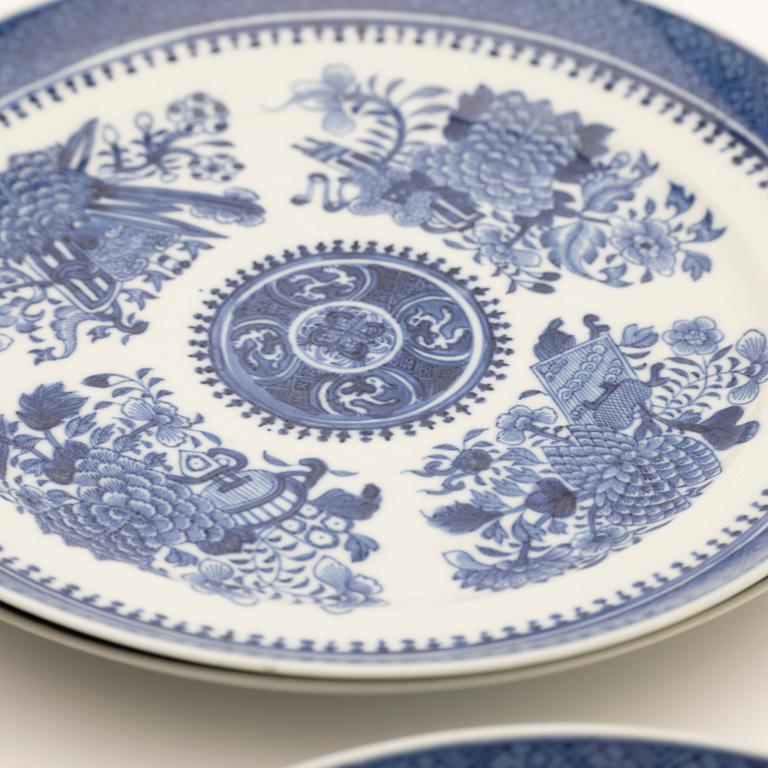 Plates, 6 pcs, porcelain, China, Qing dynasty, Qianlong (1736-95).