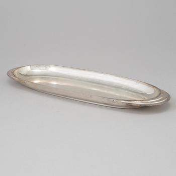 BORGILA, fat av sterlingsilver, Stockholm 1954. Vikt ca 1109 gram.