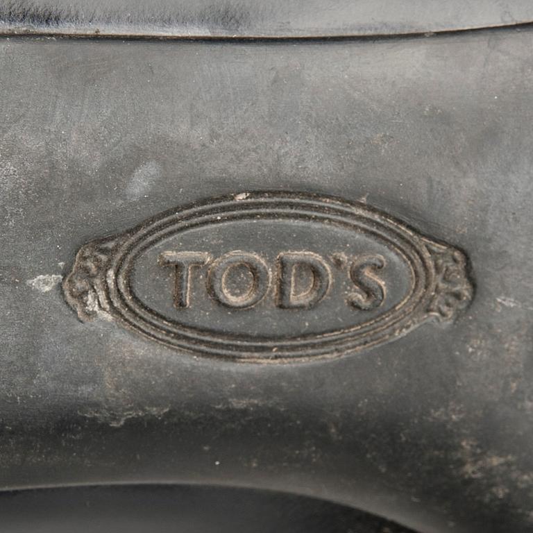 SKOR, Tod's.